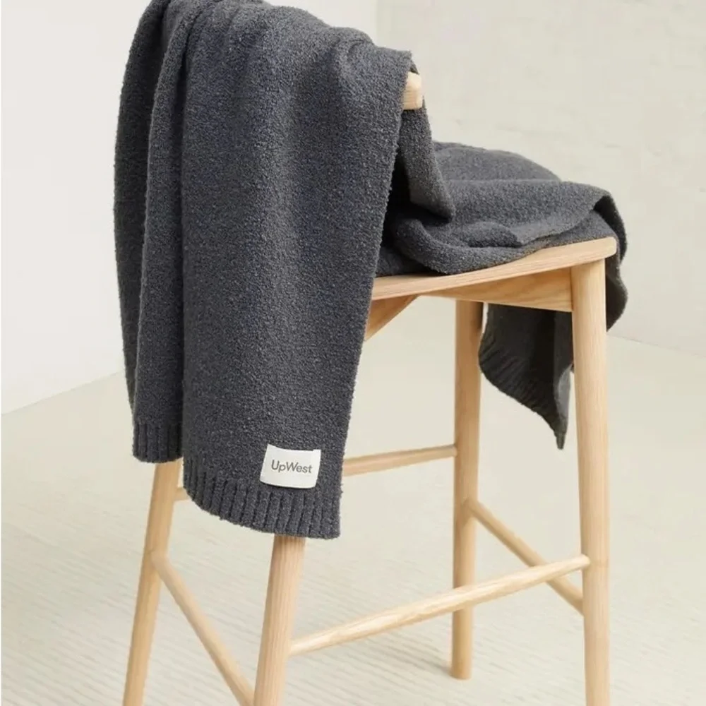 Up west Knitted Sweater Blanket Throw Super Soft